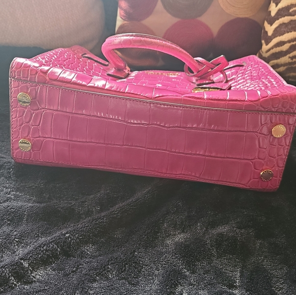 Michael Kors Pink Tote - Picture 4 of 6